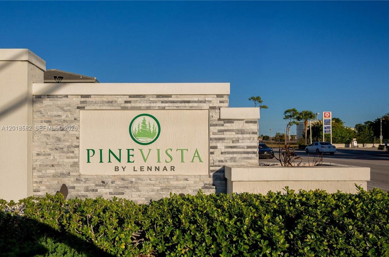 Ver detalles 28510 4 / 3 1827 sq. ft. $ 2026-05-13 0 foto