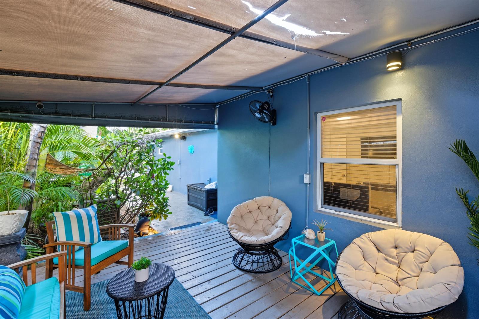 Ver detalles 1-2 / 0 1593 sq. ft. $ 2026-06-05 0 foto