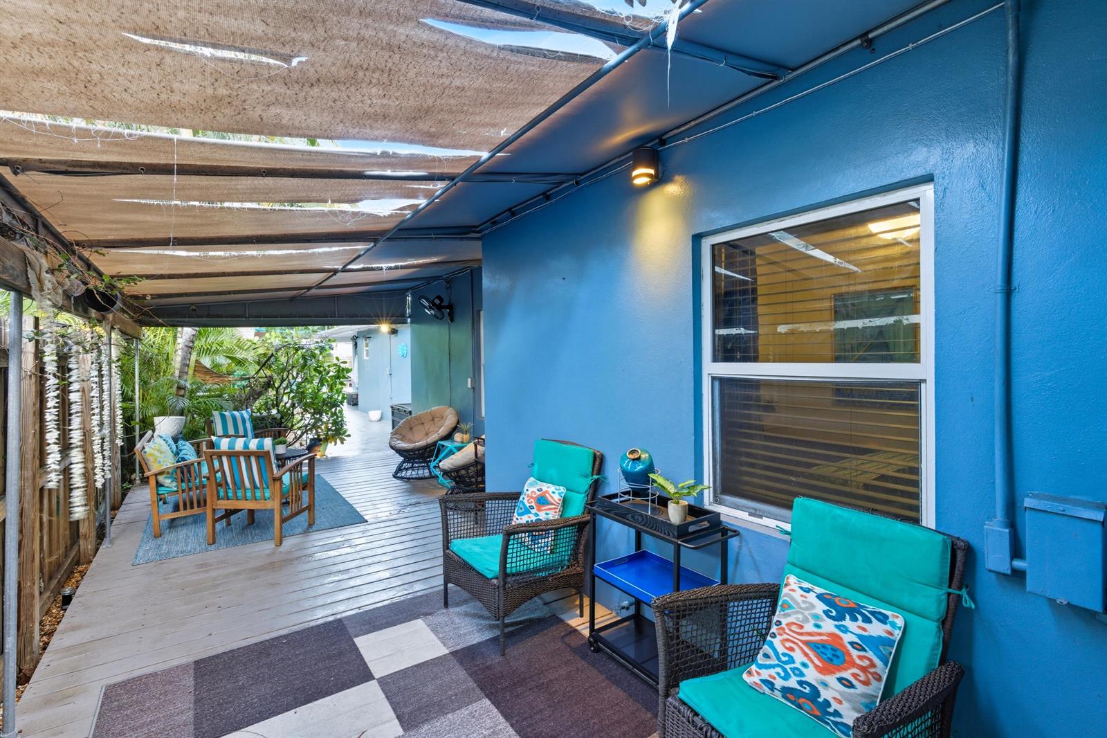 Ver detalles 1-2 / 0 1593 sq. ft. $ 2026-06-05 0 foto