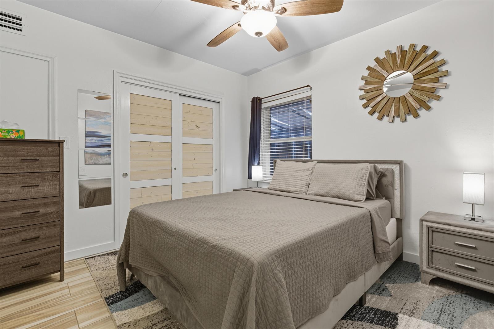 Ver detalles 1-2 / 0 1593 sq. ft. $ 2026-06-05 0 foto