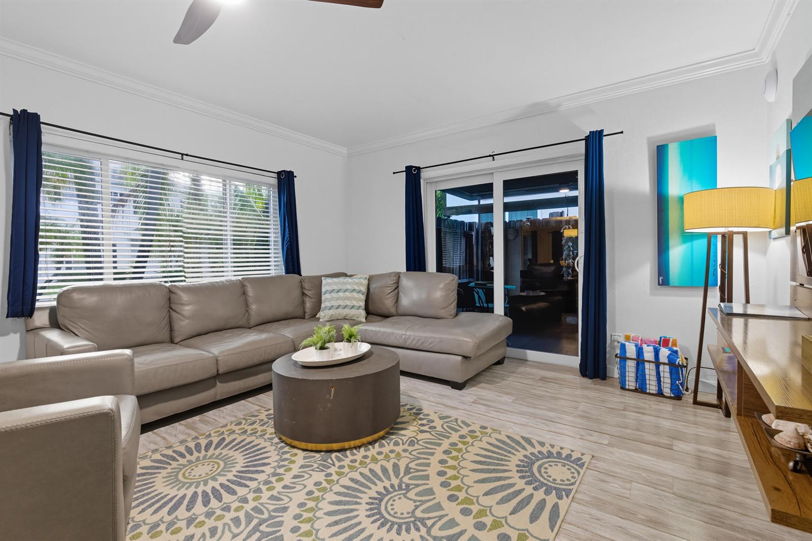 Ver detalles 1-2 / 0 1593 sq. ft. $ 2026-06-05 0 foto