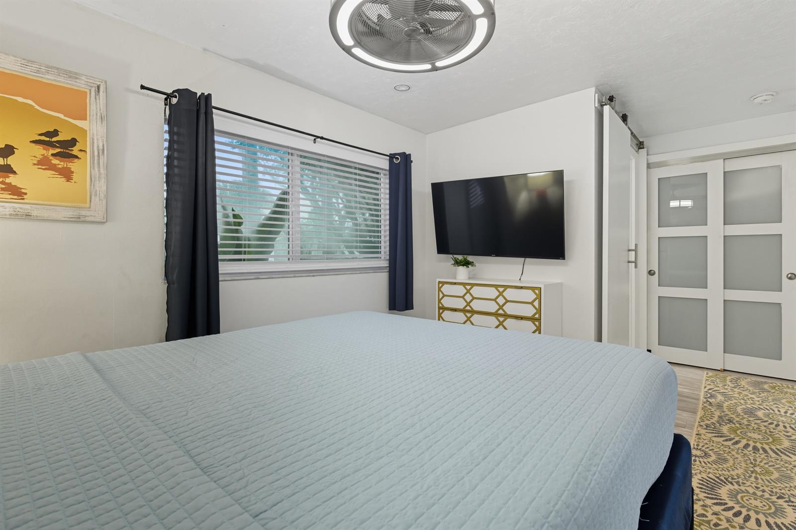 Ver detalles 1-2 / 0 1593 sq. ft. $ 2026-06-05 0 foto