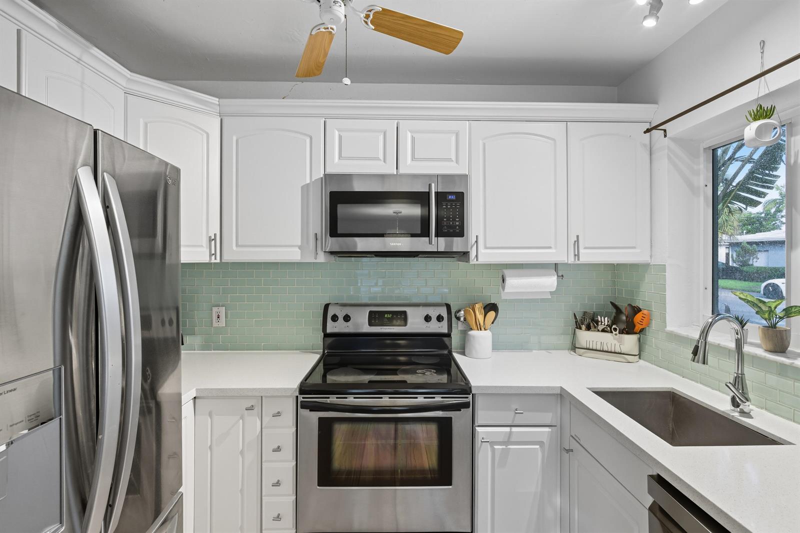 Ver detalles 1-2 / 0 1593 sq. ft. $ 2026-06-05 0 foto