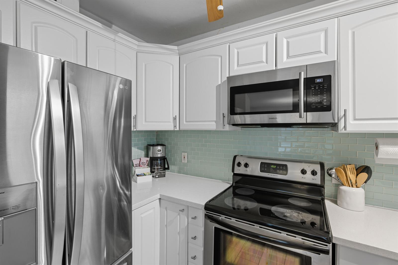 Ver detalles 1-2 / 0 1593 sq. ft. $ 2026-06-05 0 foto