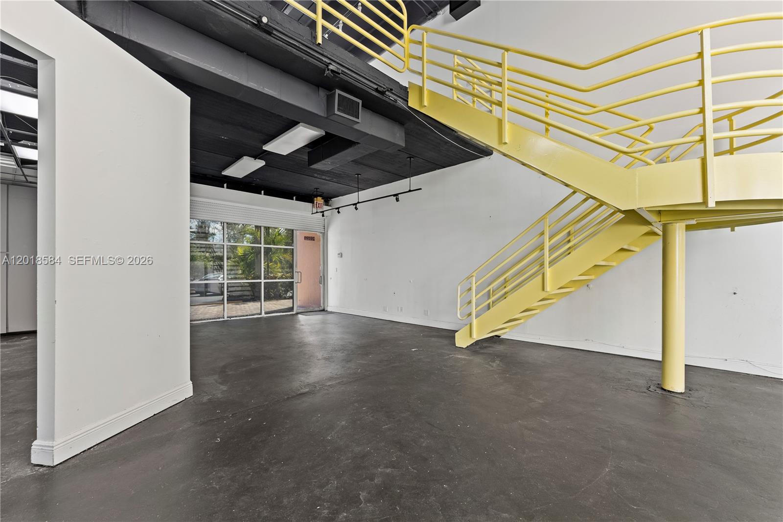 20199  /   sq. ft. $ 2026-05-13 0 Photo
