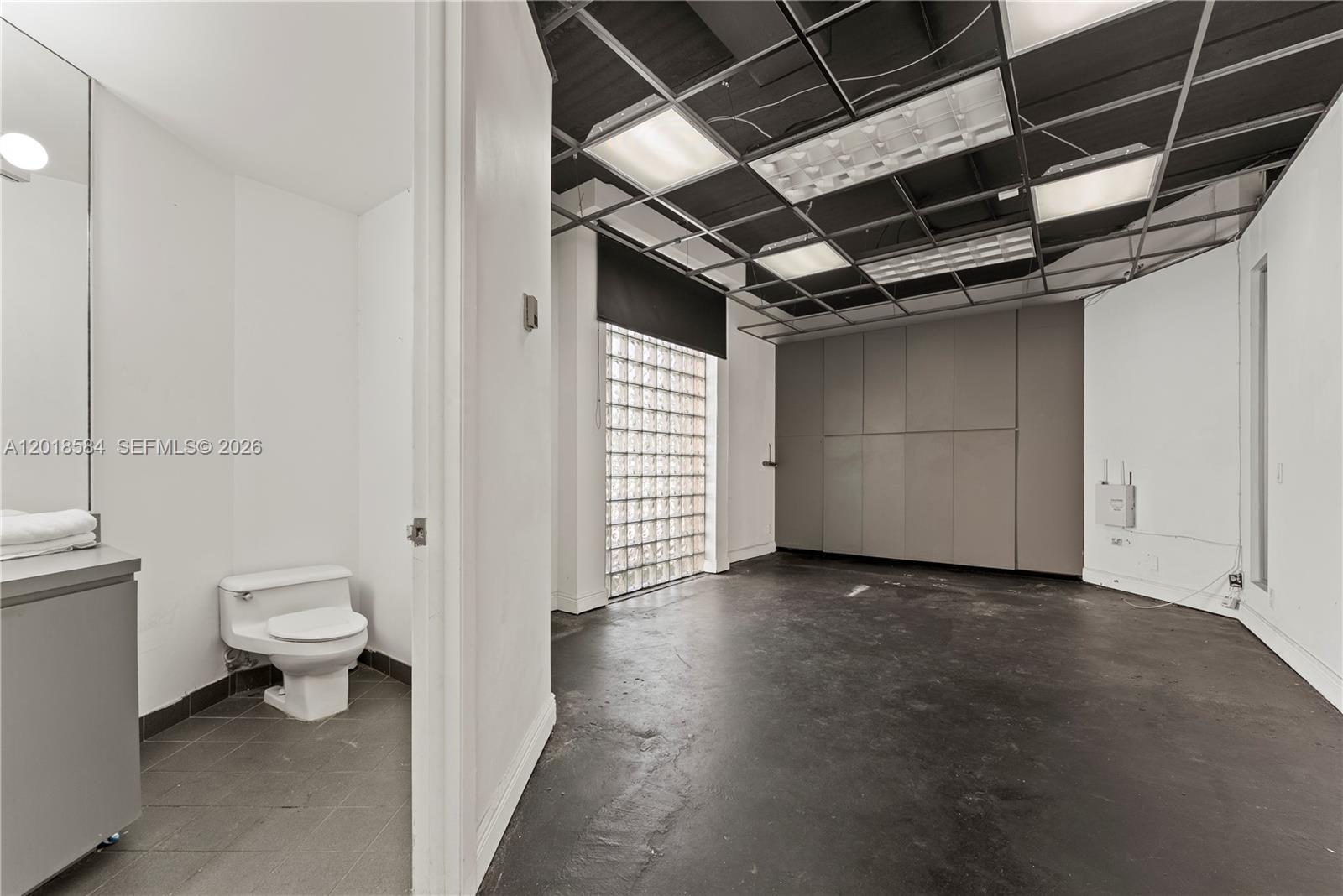 20199  /   sq. ft. $ 2026-05-13 0 Photo