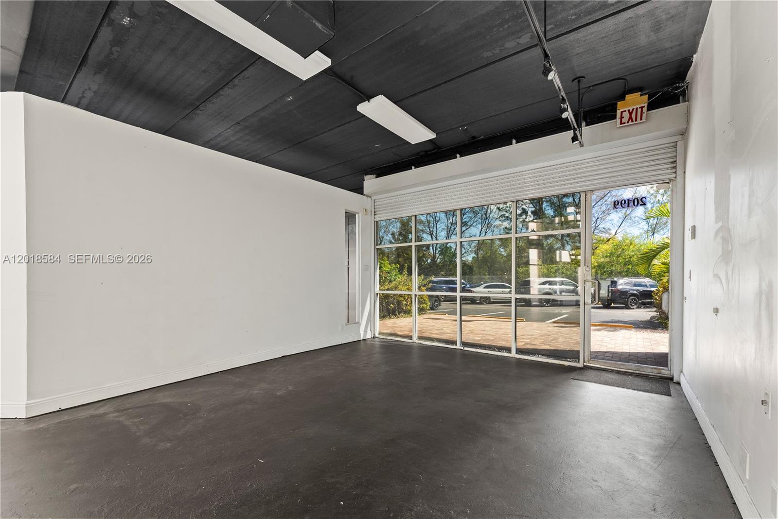 20199  /   sq. ft. $ 2026-05-13 0 Photo