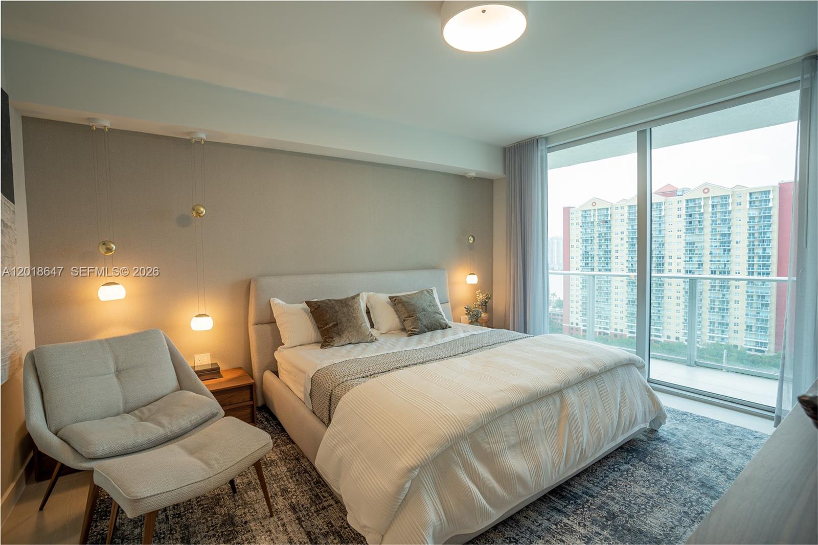 See details 5-1603 3 / 3 1524 sq. ft. $ 2026-05-13 0 Photo