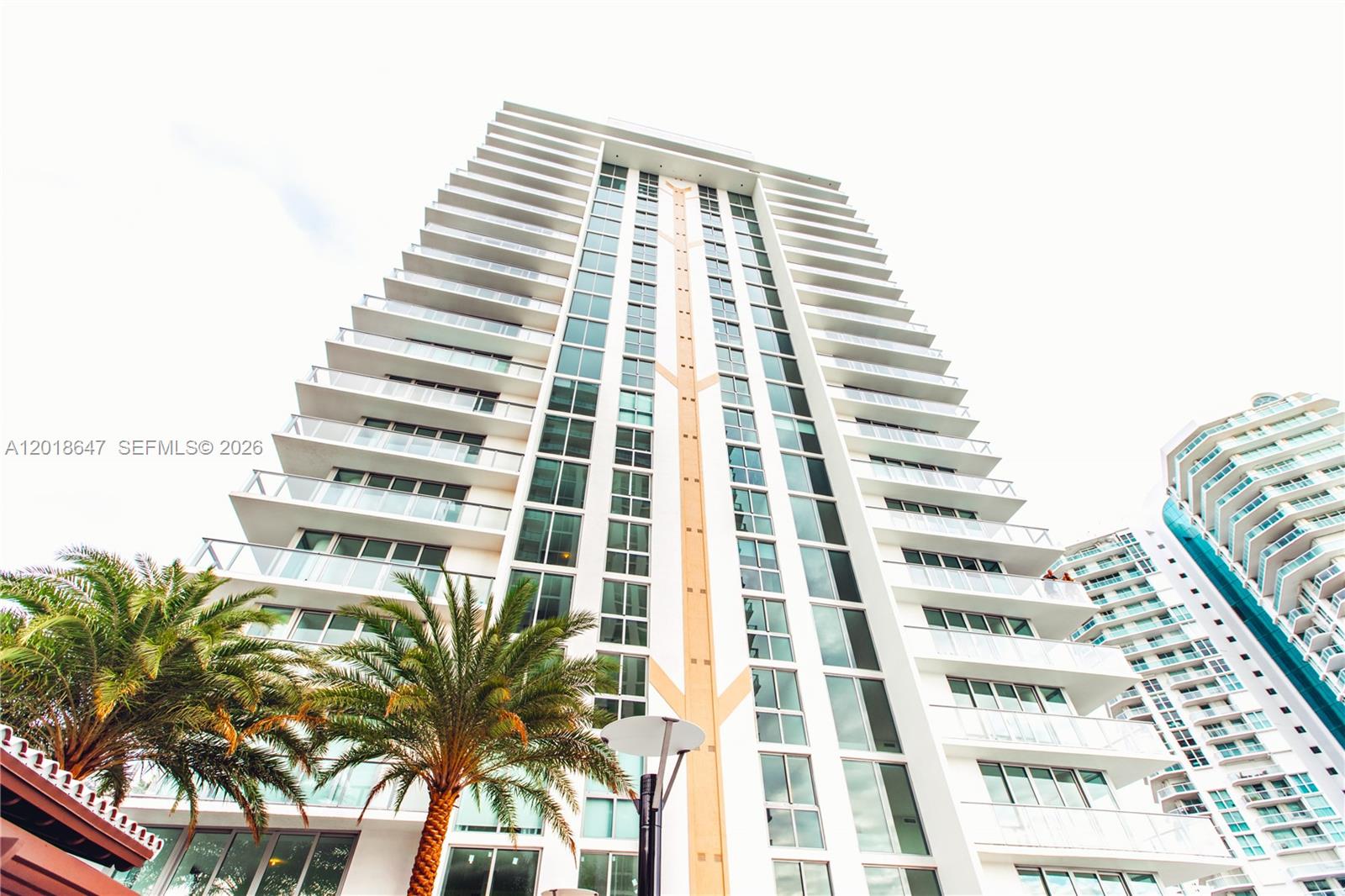 See details 5-1603 3 / 3 1524 sq. ft. $ 2026-05-13 0 Photo