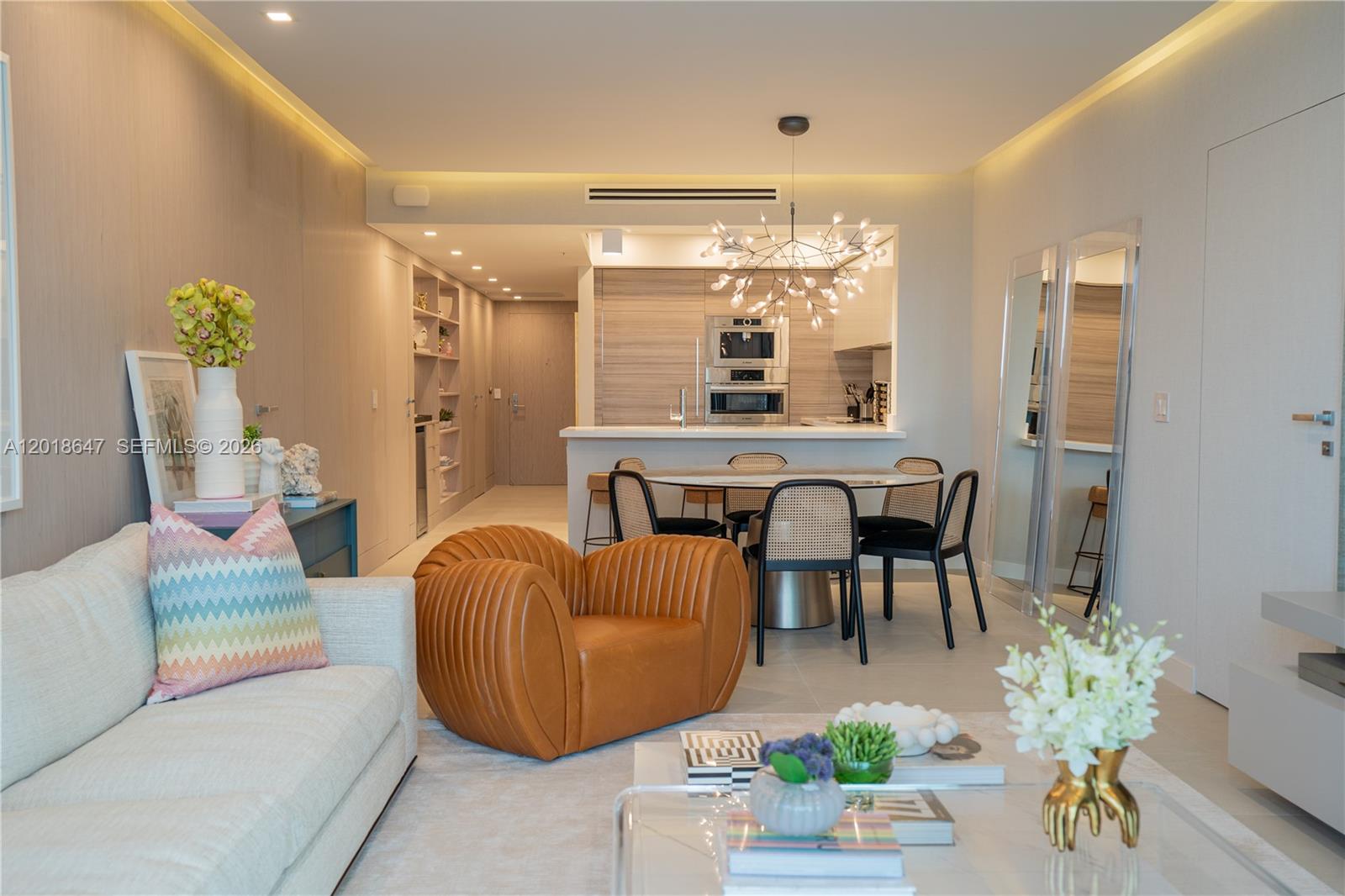See details 5-1603 3 / 3 1524 sq. ft. $ 2026-05-13 0 Photo