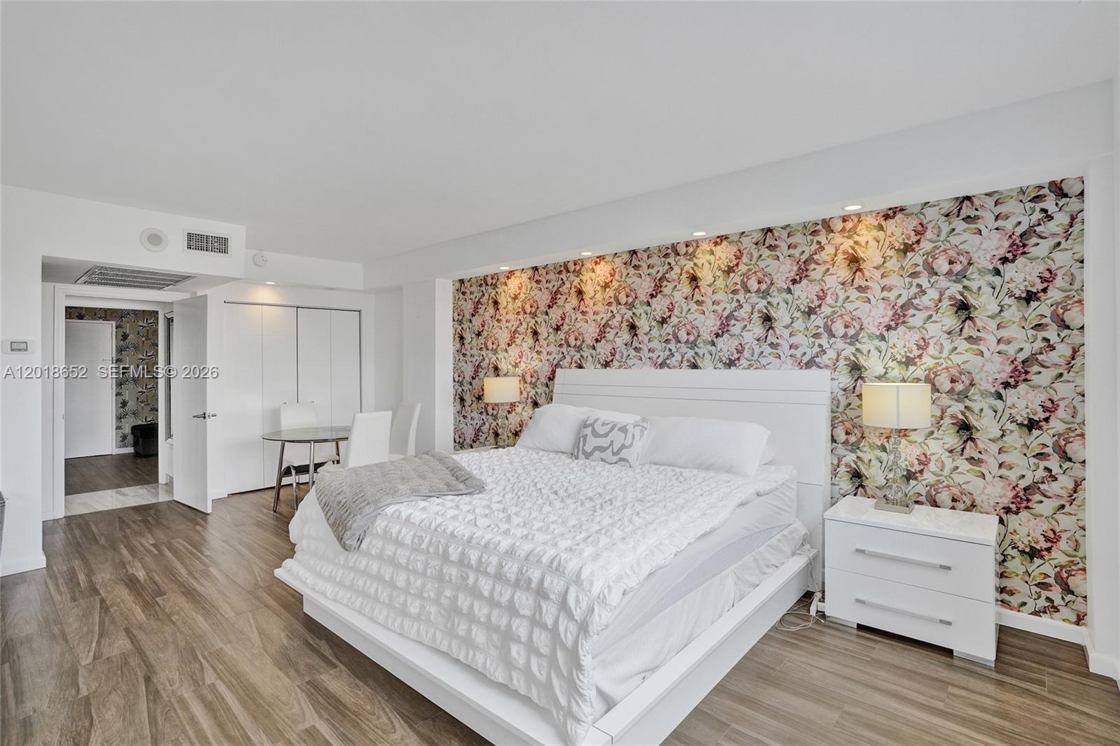 Photo of 19370 Collins Ave  #426, Sunny Isles Beach, Florida, 33160 - 