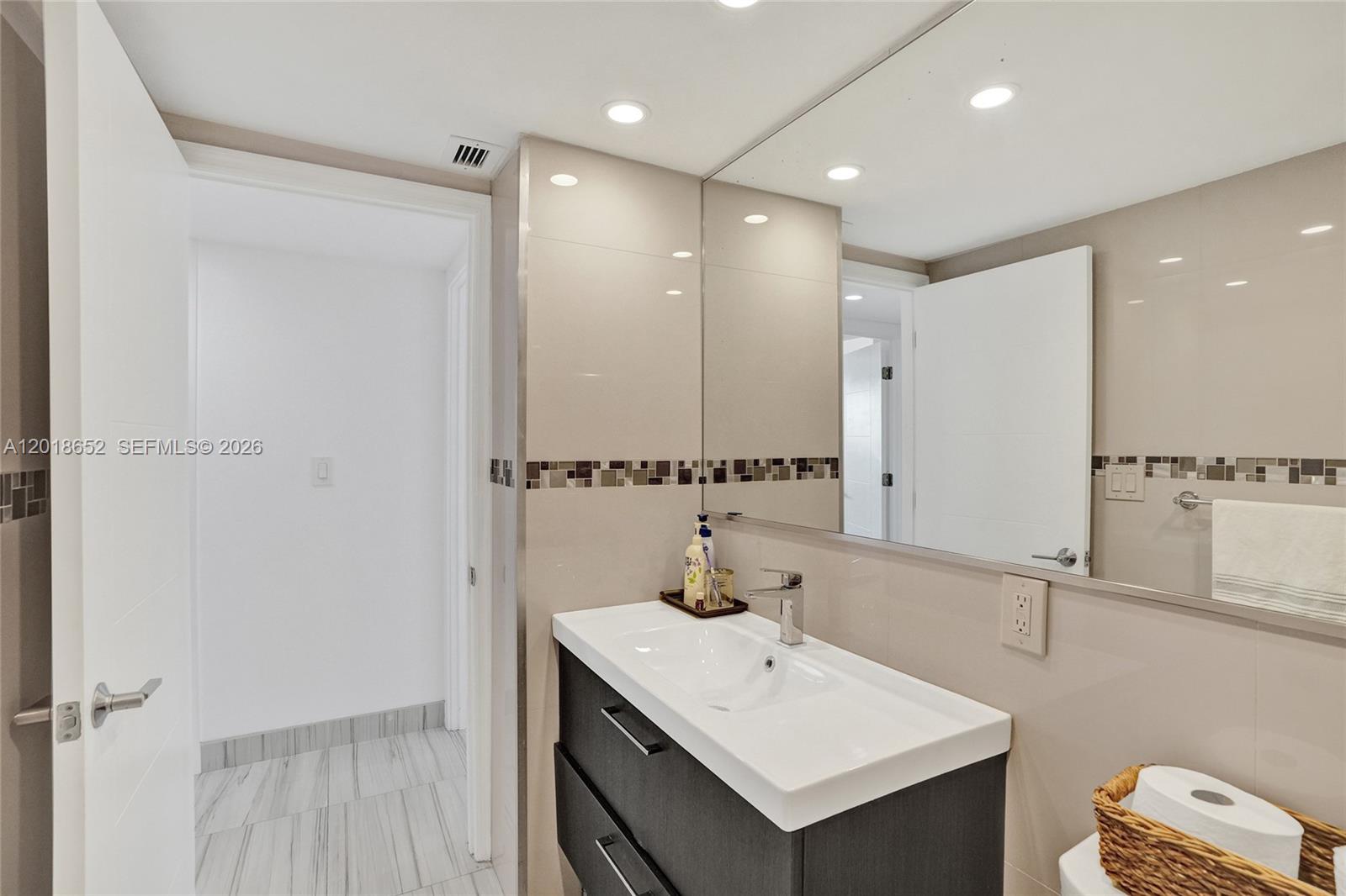Photo of 19370 Collins Ave  #426, Sunny Isles Beach, Florida, 33160 - 
