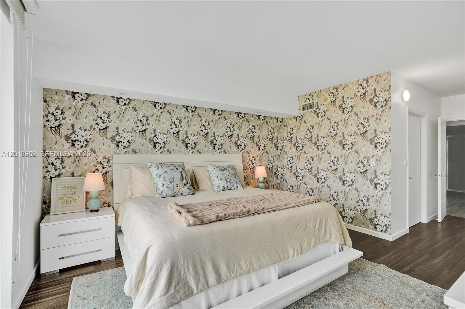 Photo of 19370 Collins Ave  #426, Sunny Isles Beach, Florida, 33160 - 