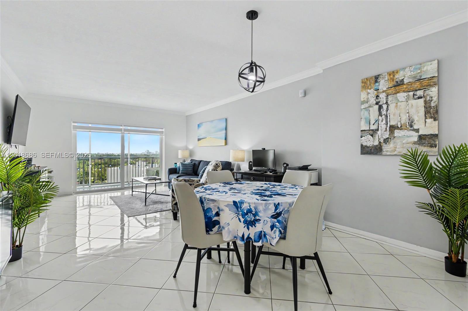 See details 1115 1 / 2 844 sq. ft. $ 2026-05-14 0 Photo