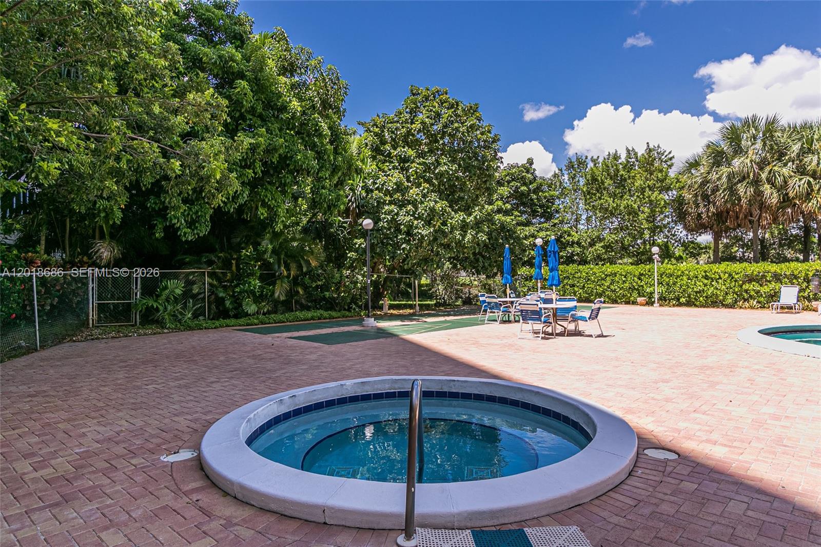 See details 1115 1 / 2 844 sq. ft. $ 2026-05-14 0 Photo