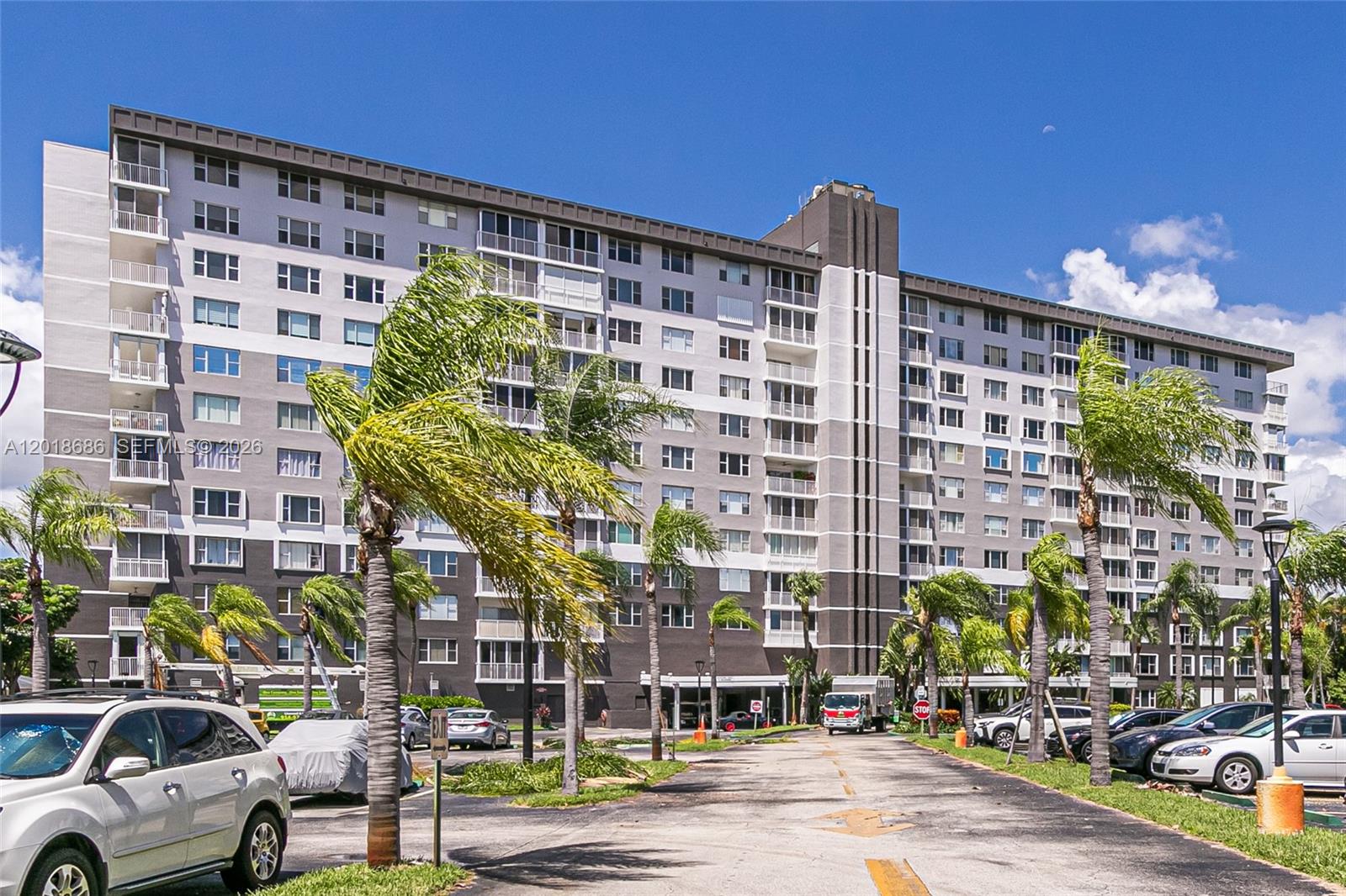 See details 1115 1 / 2 844 sq. ft. $ 2026-05-14 0 Photo