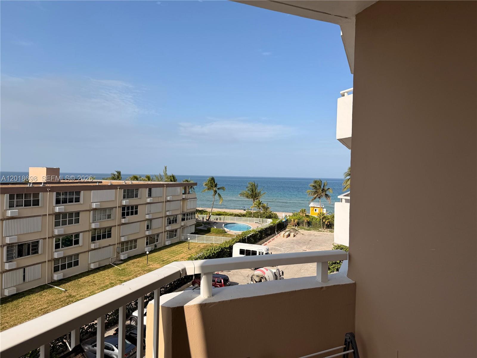 4D 1 / 2 870 sq. ft. $ 2026-05-13 0 Photo