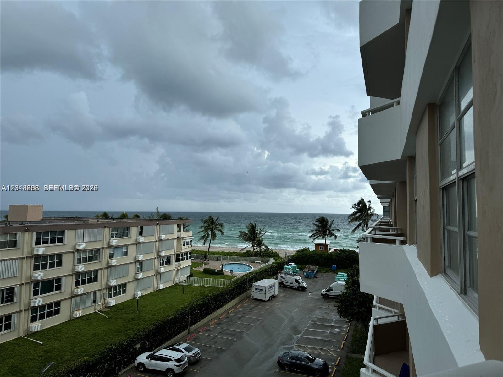 4D 1 / 2 870 sq. ft. $ 2026-05-13 0 Photo