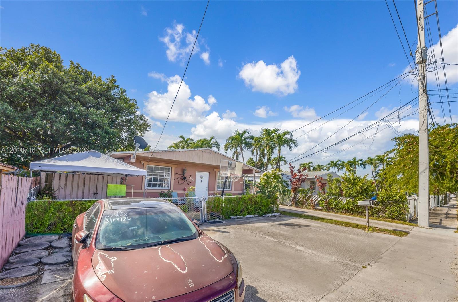 See details / 2409 sq. ft. $ 2026-05-13 0 Photo