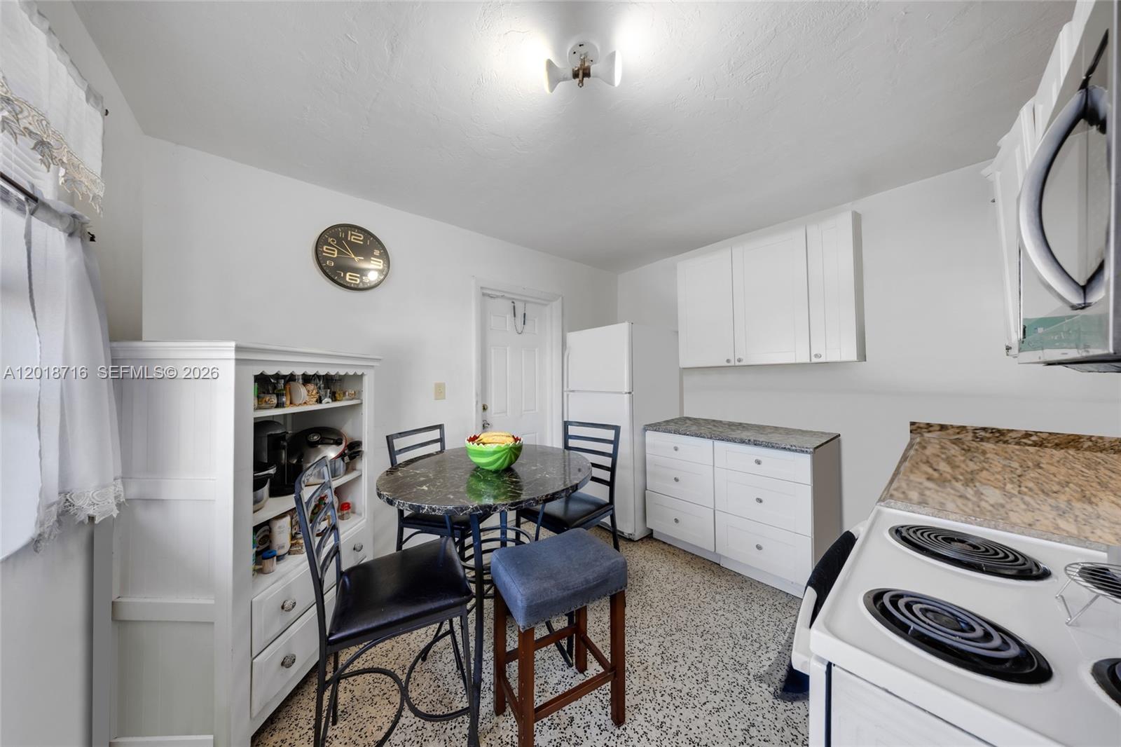 See details / 2409 sq. ft. $ 2026-05-13 0 Photo