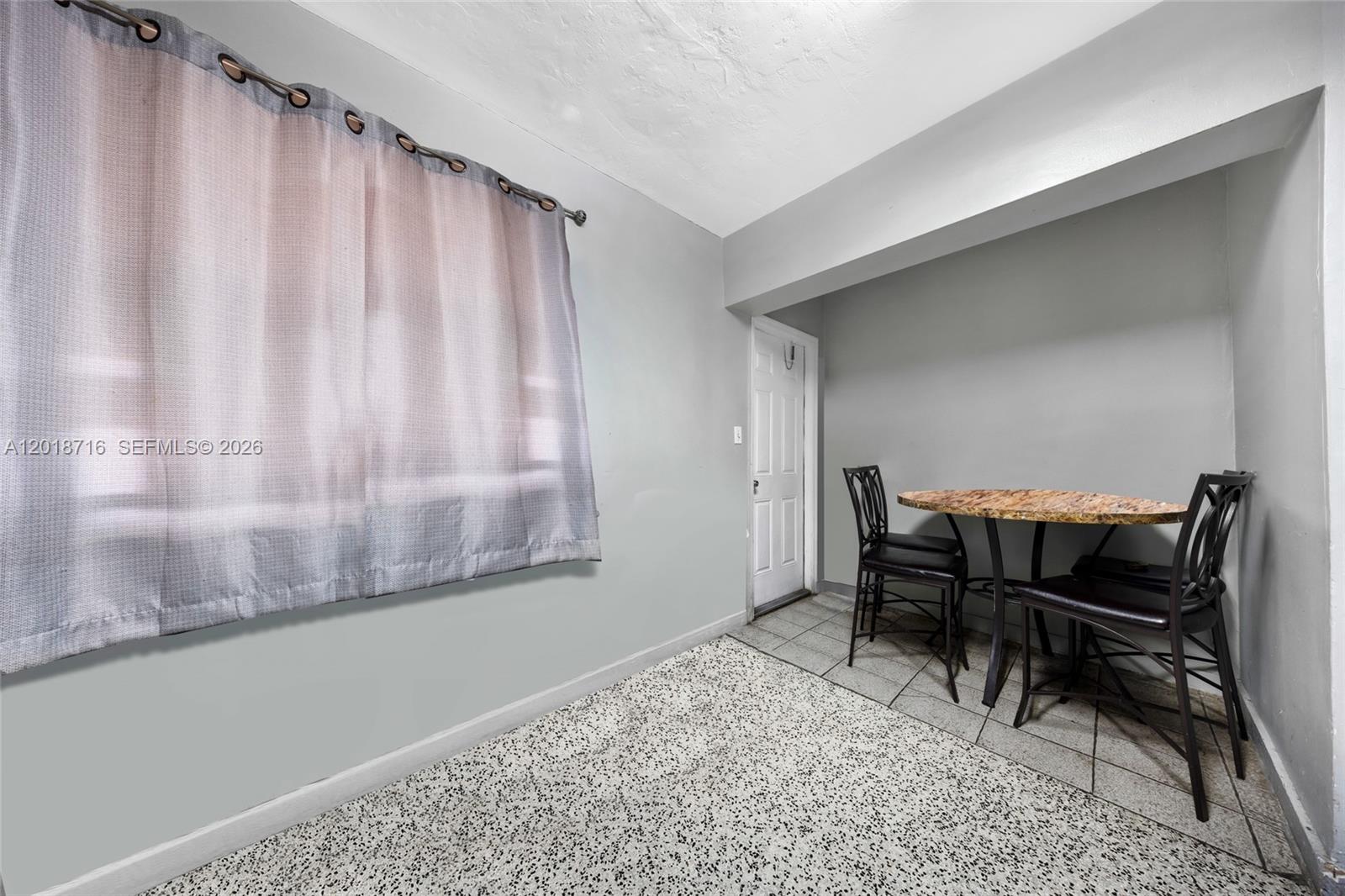 See details / 2409 sq. ft. $ 2026-05-13 0 Photo