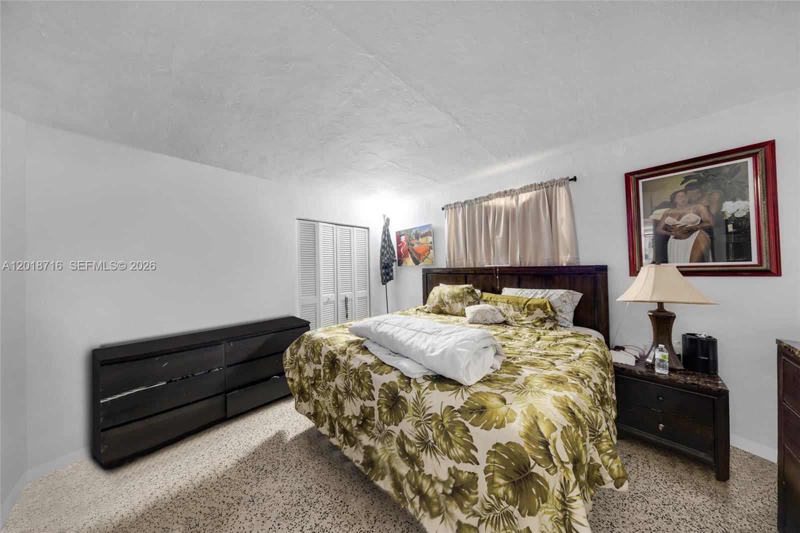 See details / 2409 sq. ft. $ 2026-05-13 0 Photo