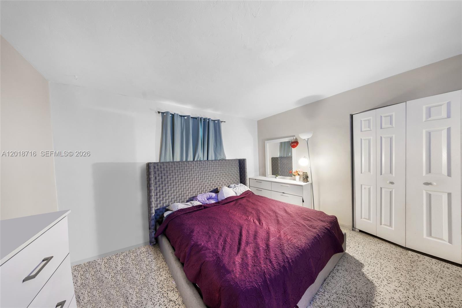 See details / 2409 sq. ft. $ 2026-05-13 0 Photo
