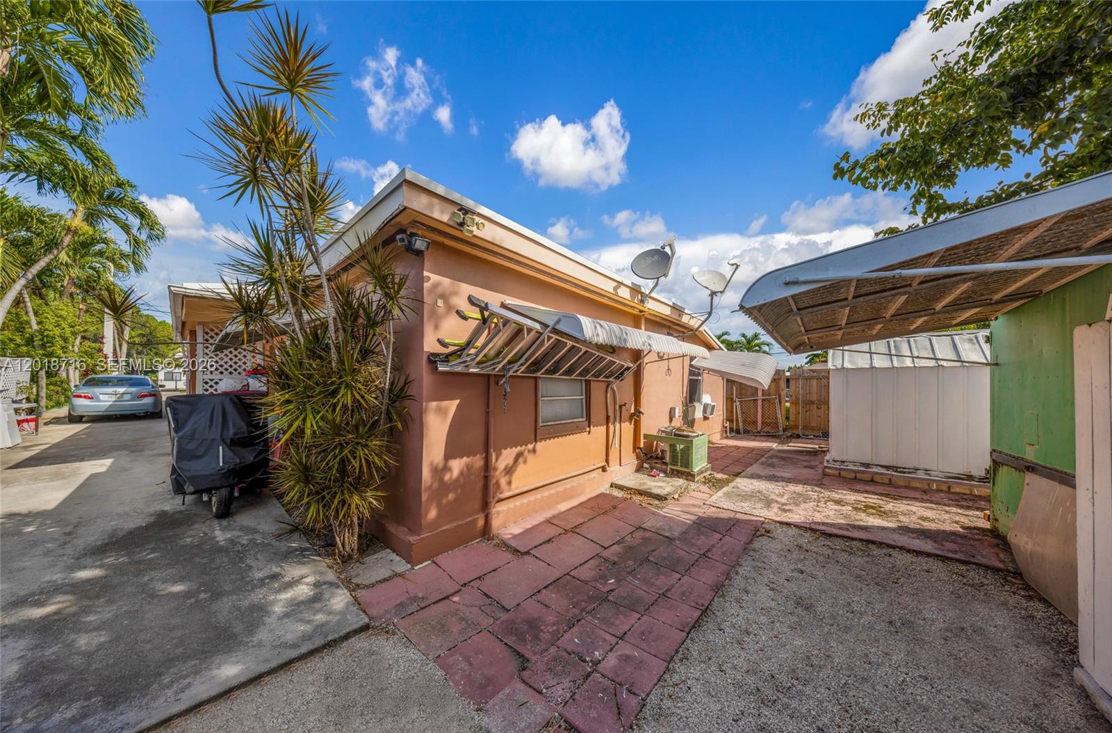 See details / 2409 sq. ft. $ 2026-05-13 0 Photo