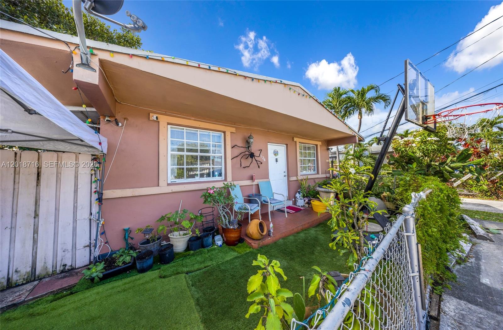 See details / 2409 sq. ft. $ 2026-05-13 0 Photo