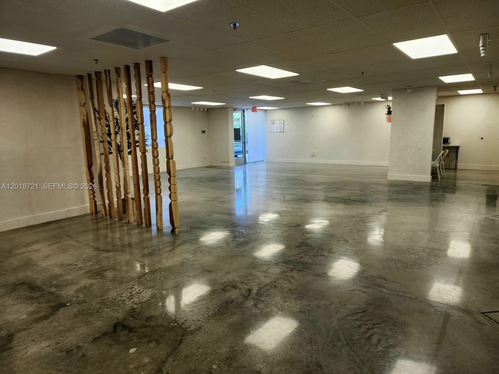 107  /   sq. ft. $ 2026-05-13 0 Photo