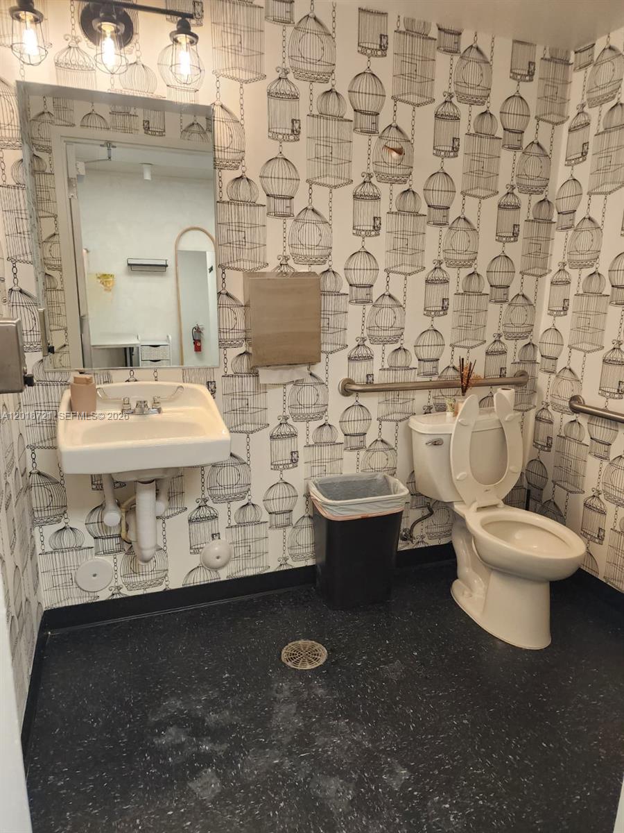107  /   sq. ft. $ 2026-05-13 0 Photo