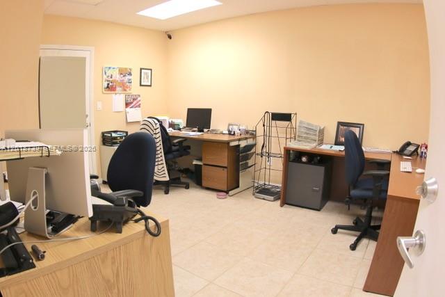 See details 305 / sq. ft. $ 2026-05-13 0 Photo