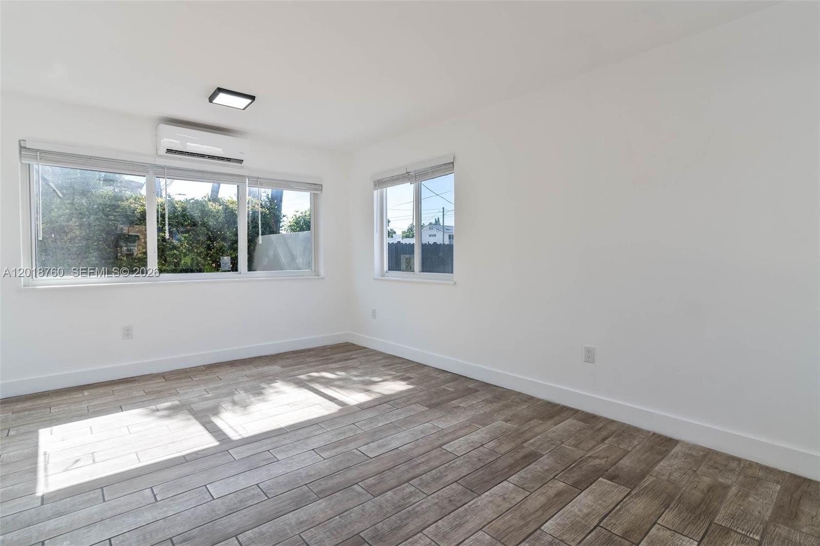 See details / 3290 sq. ft. $ 2026-05-13 0 Photo