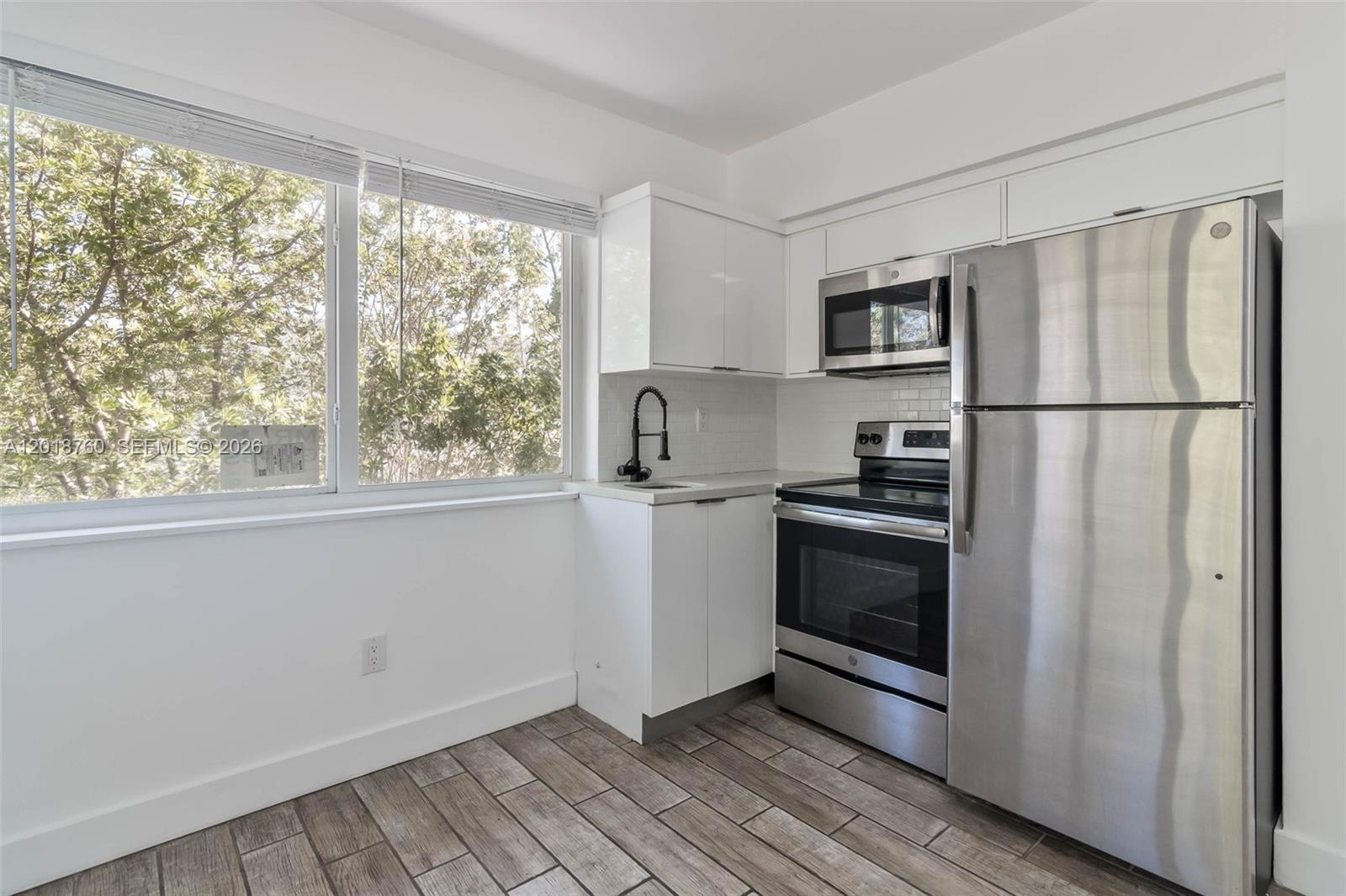 See details / 3290 sq. ft. $ 2026-05-13 0 Photo