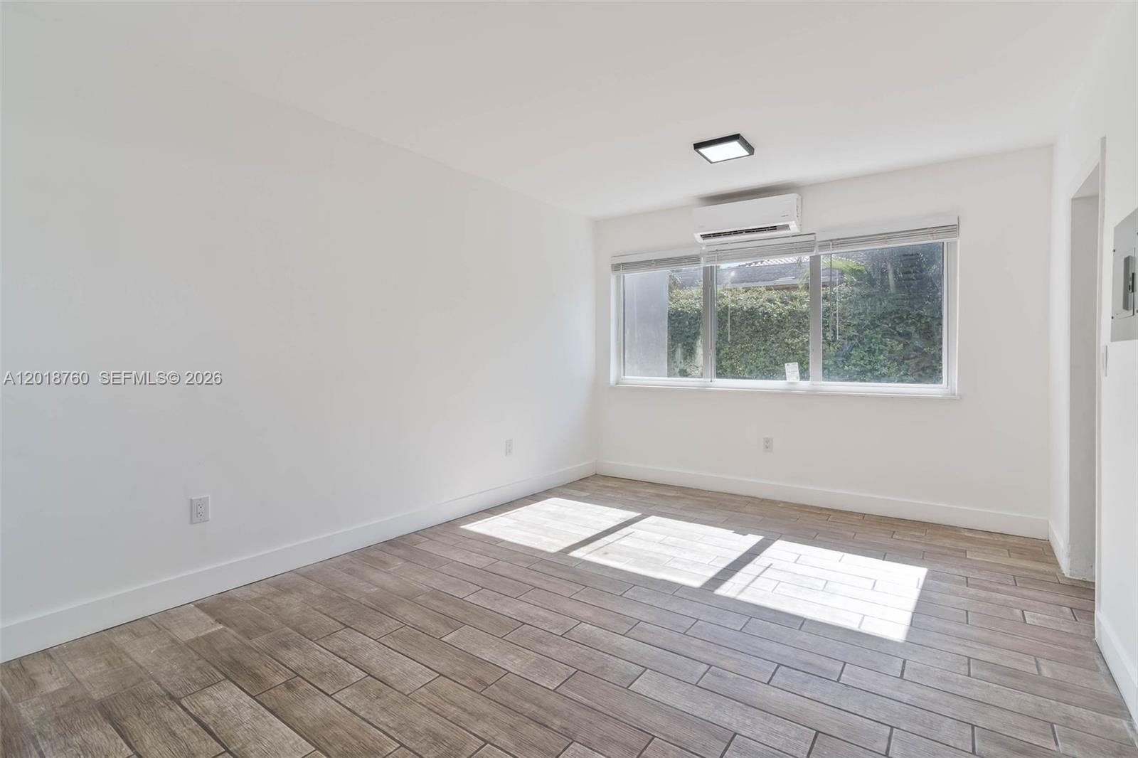 See details / 3290 sq. ft. $ 2026-05-13 0 Photo