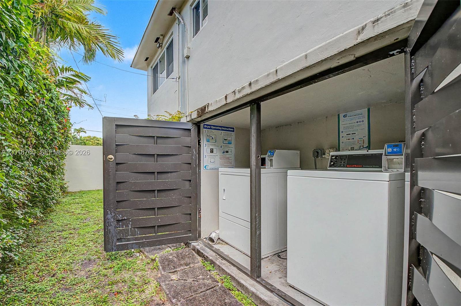 See details / 3290 sq. ft. $ 2026-05-13 0 Photo
