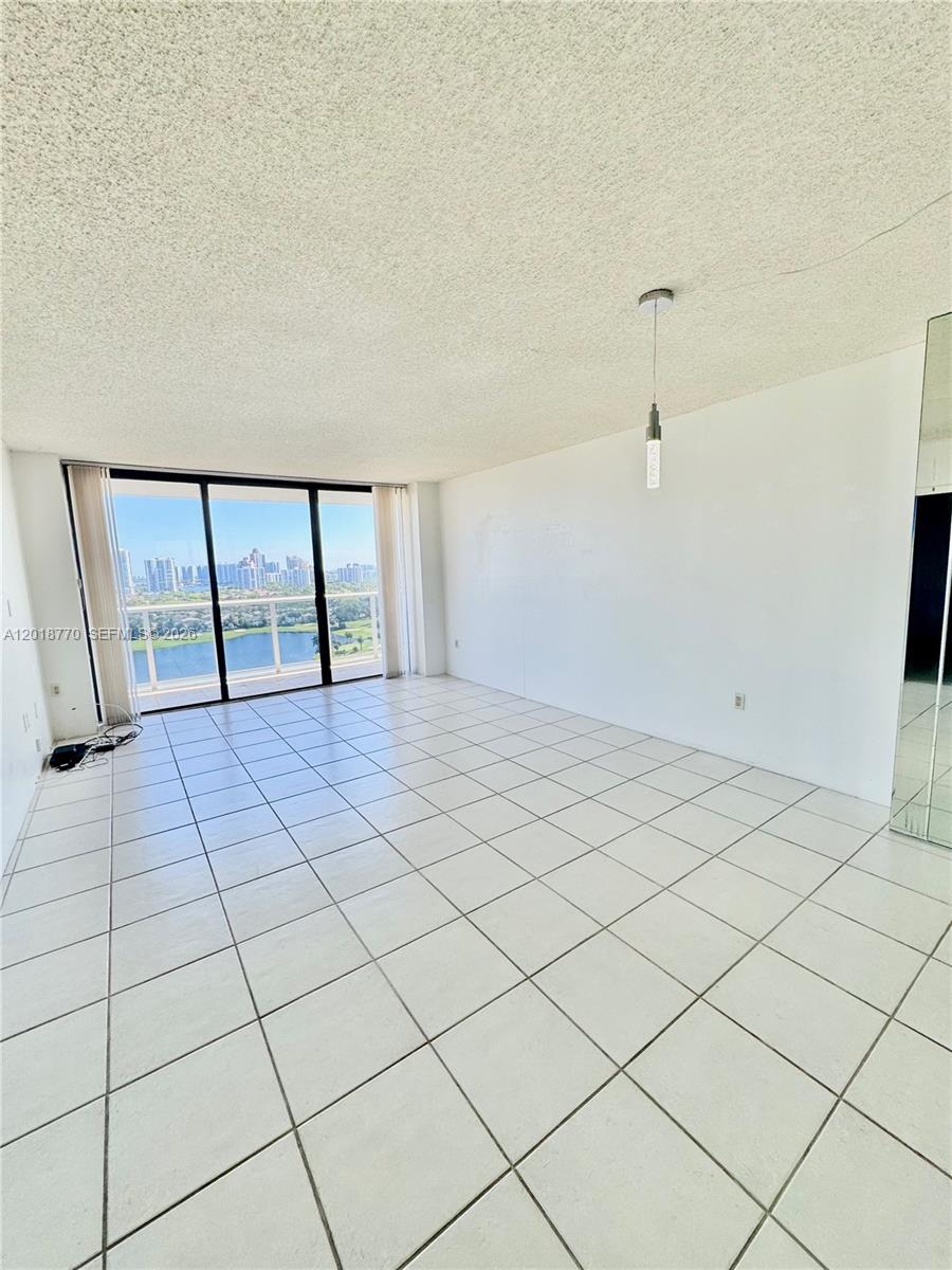 Photo of 3675 Country Club Dr #2005, Aventura, Florida, 33180 -