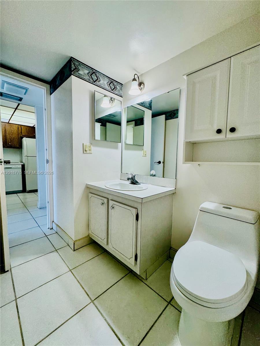 Photo of 3675 Country Club Dr #2005, Aventura, Florida, 33180 -