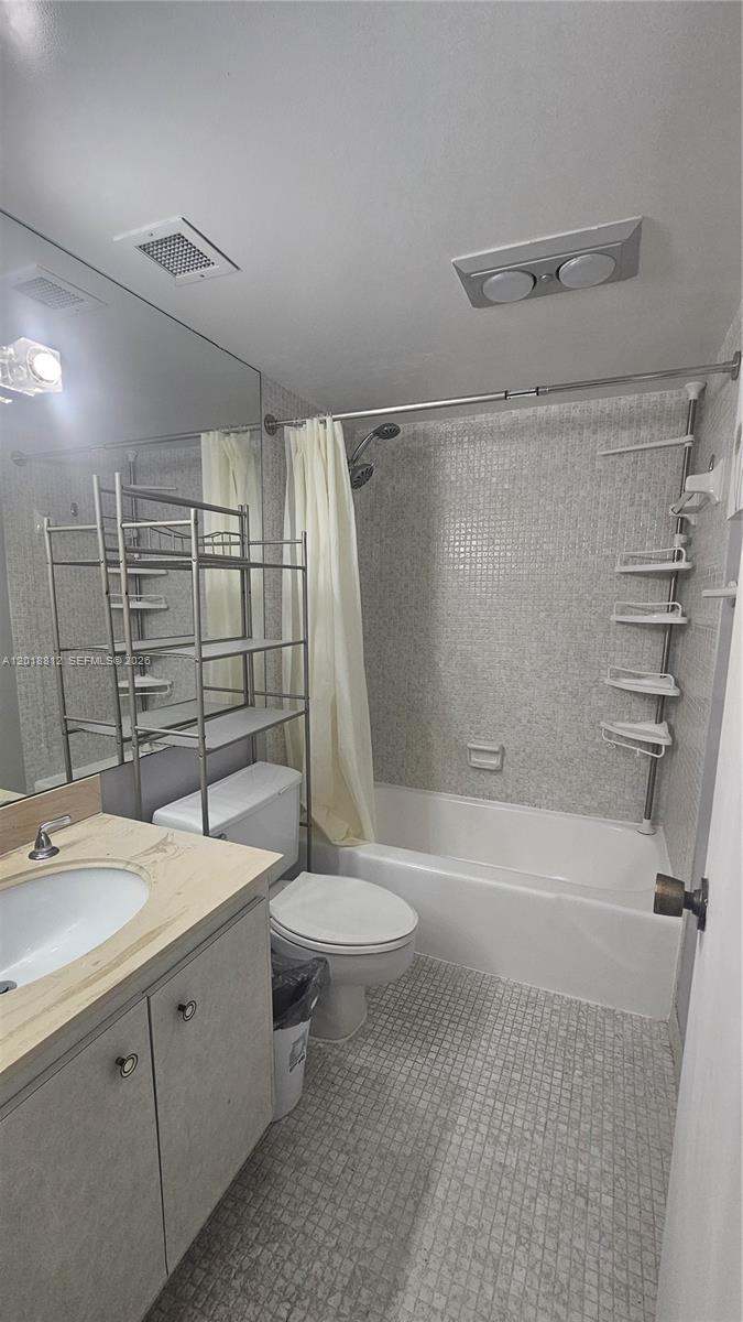 10A 1 / 2 870 sq. ft. $ 2026-05-14 0 Photo