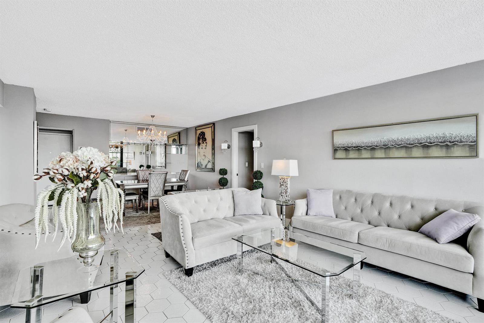 Photo of 3701 Country Club  #605, Aventura, Florida, 33180 - DSC03689