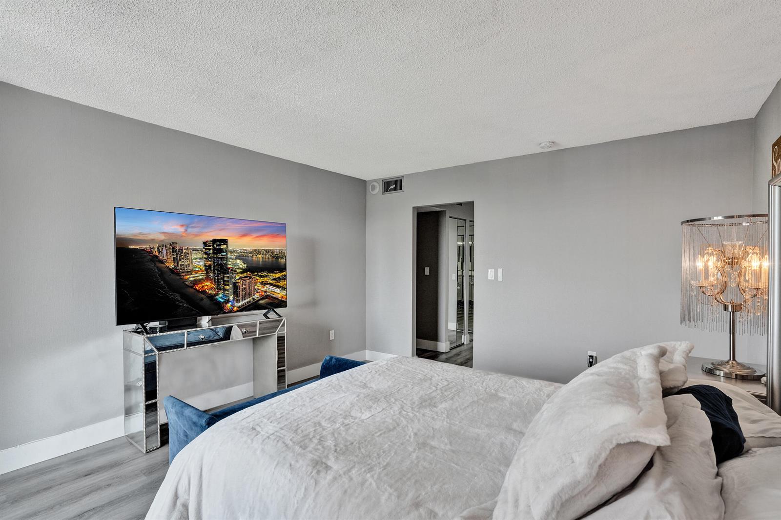 Photo of 3701 Country Club  #605, Aventura, Florida, 33180 - DSC03641