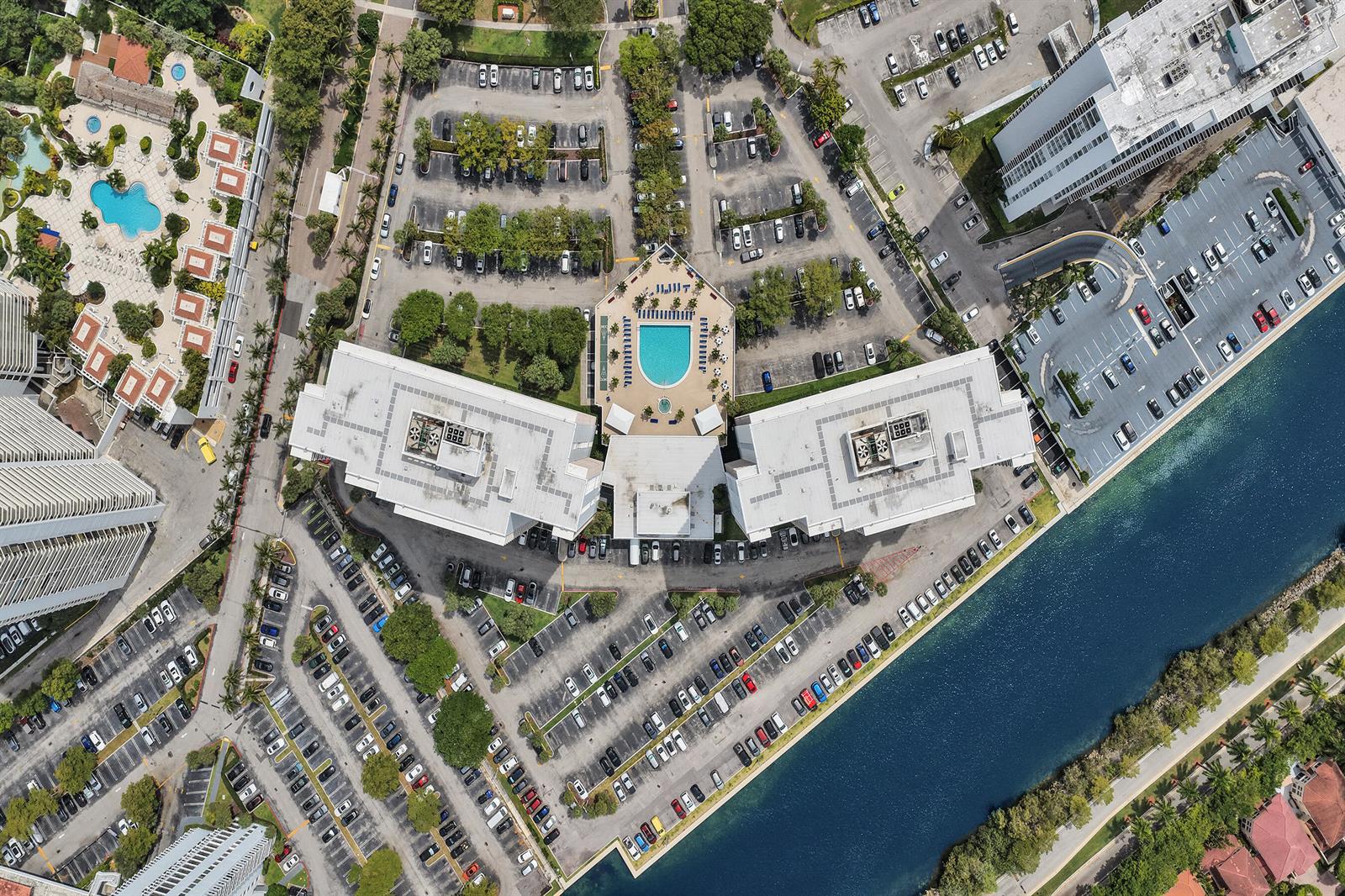 Photo of 3701 Country Club  #605, Aventura, Florida, 33180 - DJI_20260511145640_0205_D