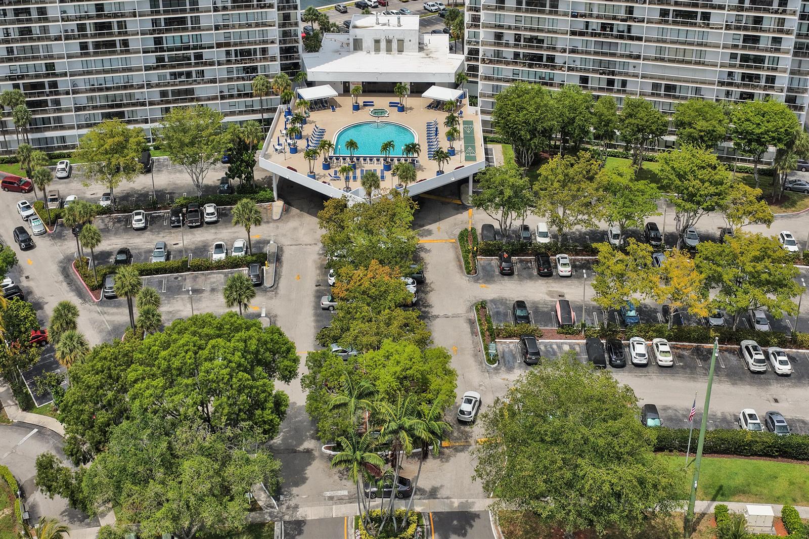 Photo of 3701 Country Club  #605, Aventura, Florida, 33180 - DJI_20260511145738_0207_D