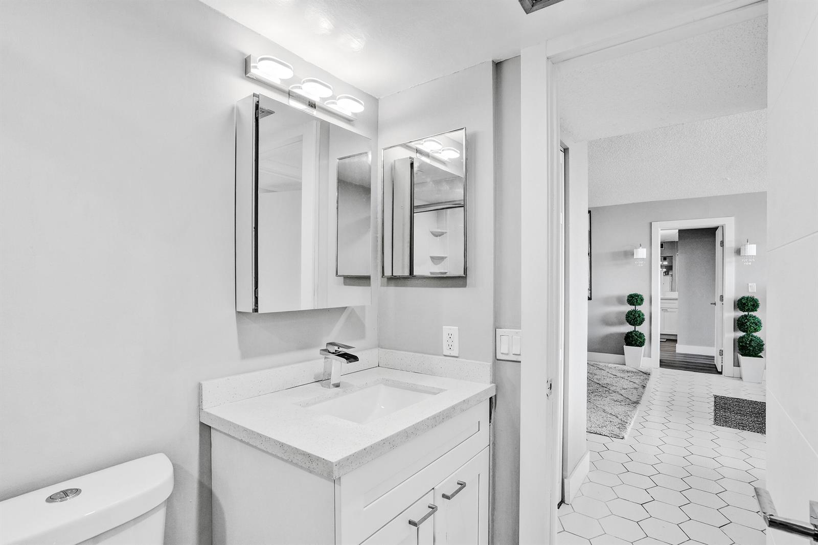 Photo of 3701 Country Club  #605, Aventura, Florida, 33180 - DSC03665