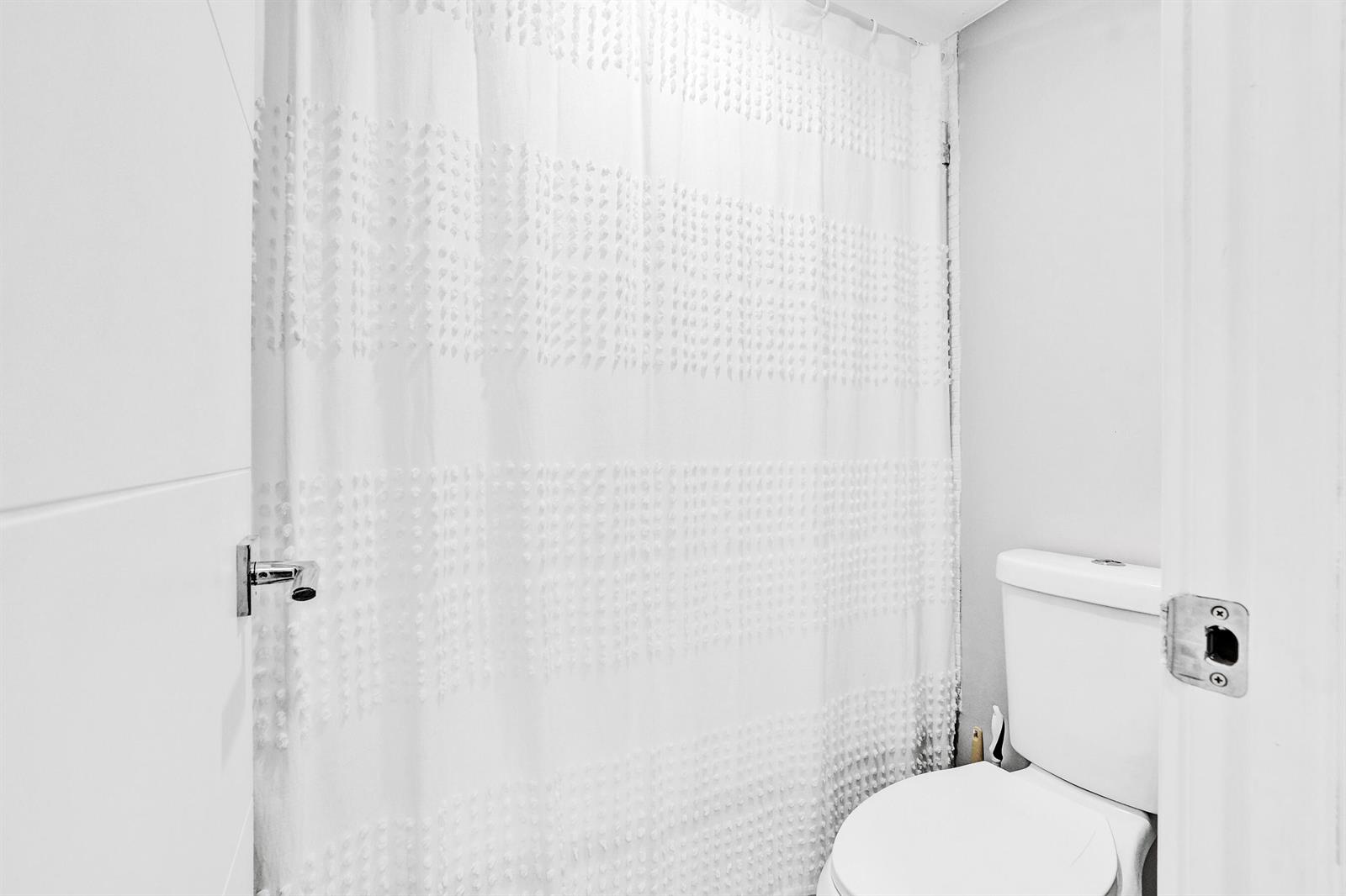 Photo of 3701 Country Club  #605, Aventura, Florida, 33180 - DSC03629