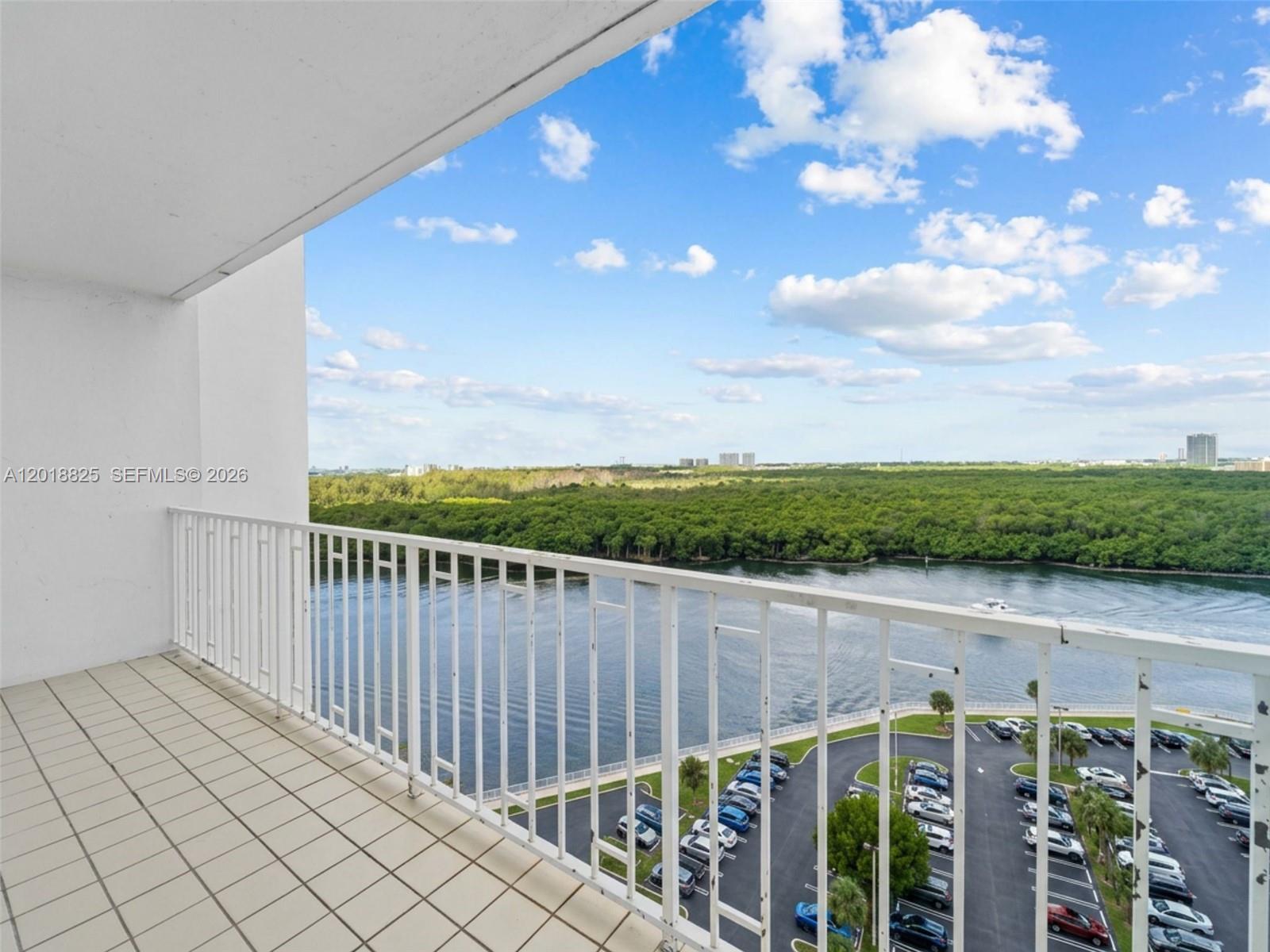 1421 2 / 2 1350 sq. ft. $ 2026-05-14 0 Photo