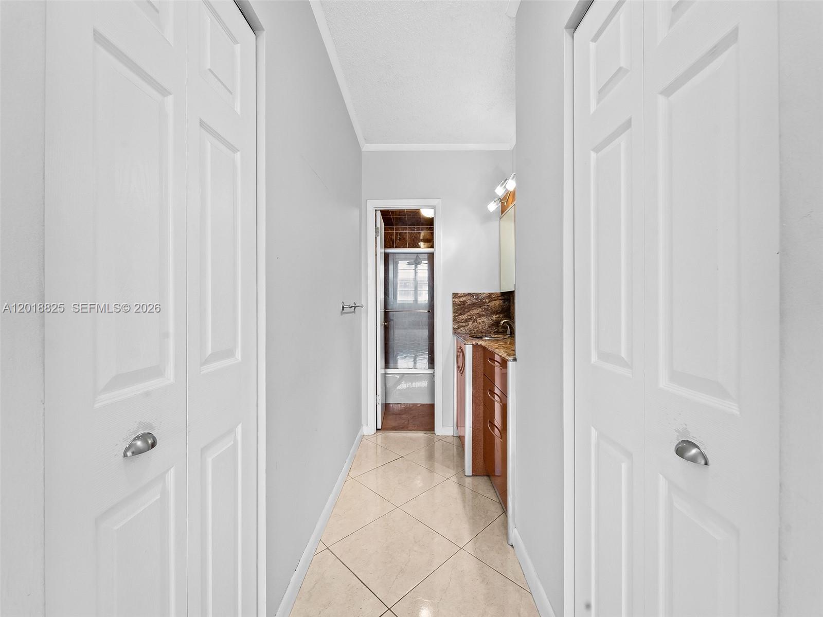 1421 2 / 2 1350 sq. ft. $ 2026-05-14 0 Photo
