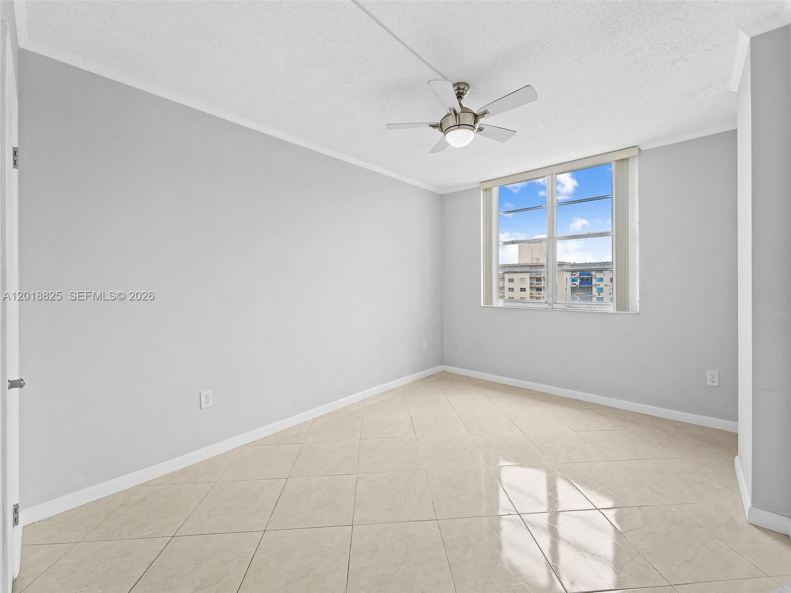 1421 2 / 2 1350 sq. ft. $ 2026-05-14 0 Photo