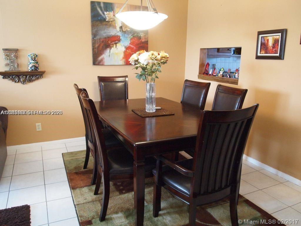 See details 503 1 / 2 775 sq. ft. $ 2026-05-14 0 Photo
