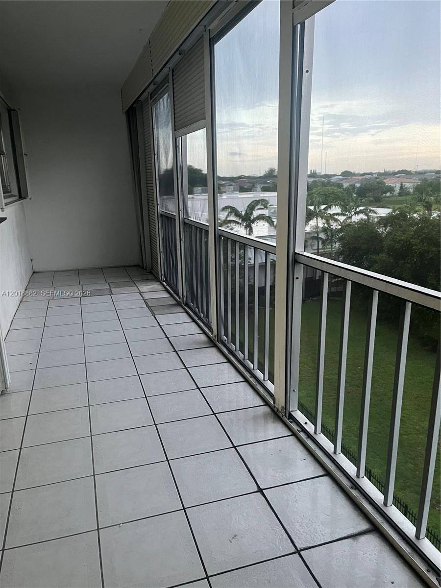 503 1 / 2 775 sq. ft. $ 2026-07-21 0 Photo